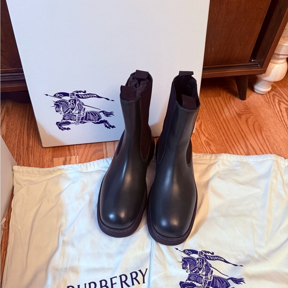 Burberry Creeper Leather Chelsea Boots. 39.5EU - Picture 2 of 10